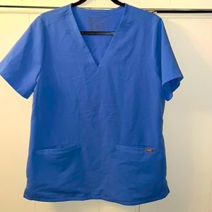 FIGS CEIL BLUE SCRUB TOP
